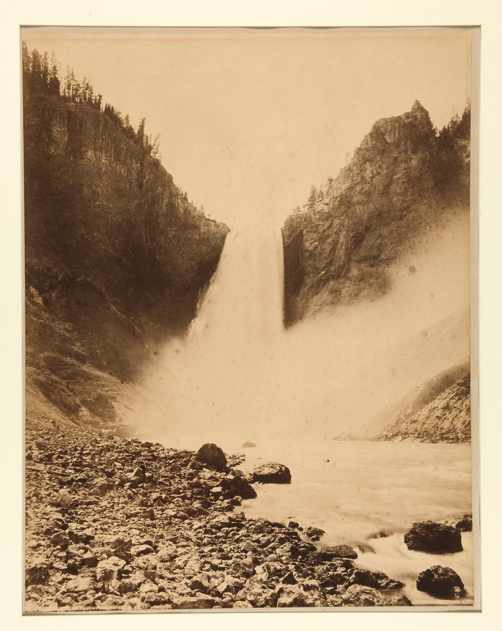 Great Falls of the Yellowstone, 360 láb alkotó: Frank Jay Haynes