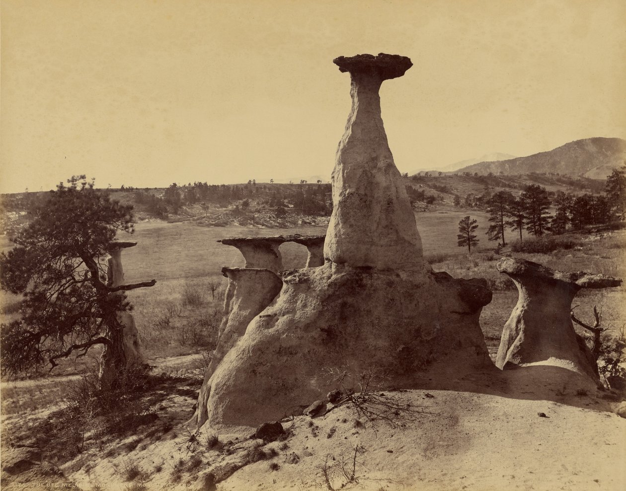 Az "Ute Medicine" emlékmű, Monument Park alkotó: Frank Jay Haynes