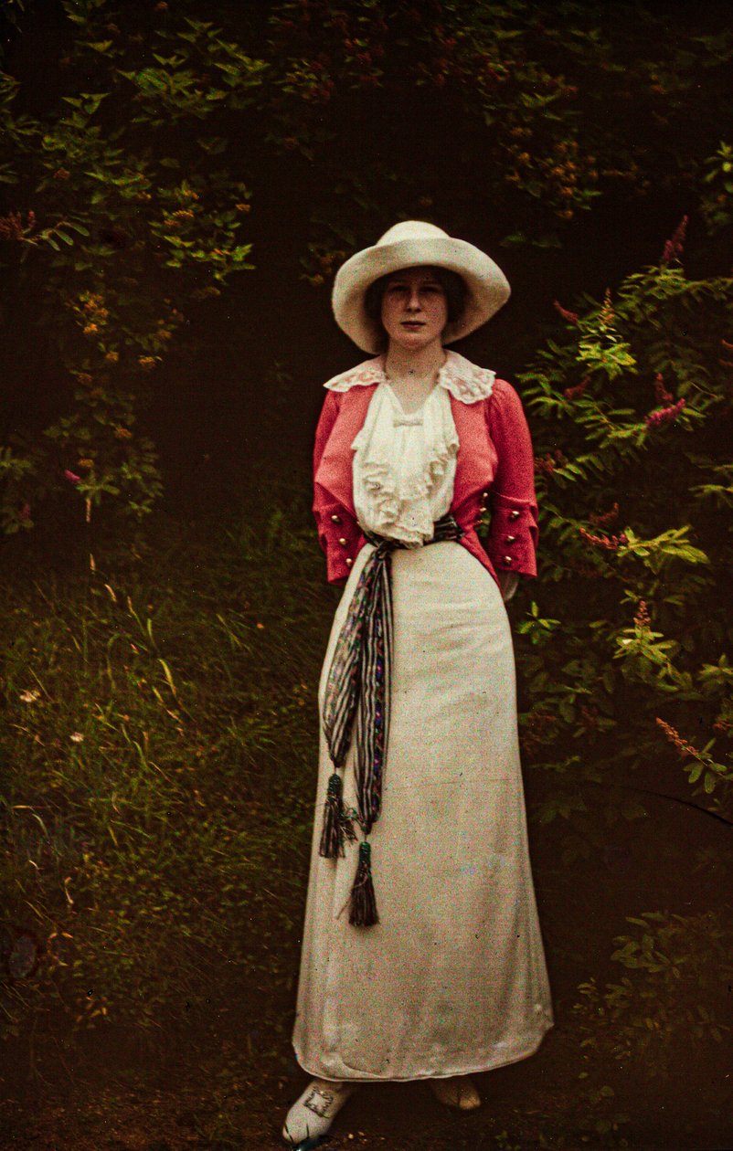 Korai színes autokróm 1916 körüli női portré, valószínűleg Mrs. F.P.Knott. alkotó: Franklin Price Knott
