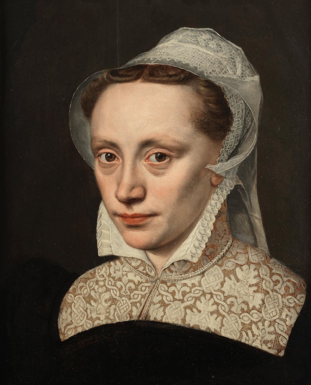 Hölgy portréja, mellrészben, fekete ruhában, fehér csipkegallérral és fejdísszel alkotó: Frans Pourbus the Elder