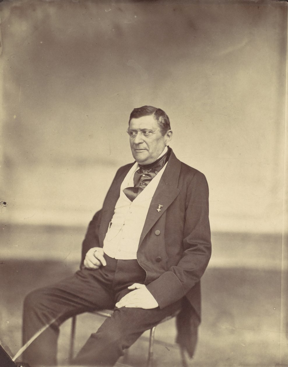 [Ülő férfi fehér mellényben és sötét kabátban], 1850-60-as évek. alkotó: Franz Antoine