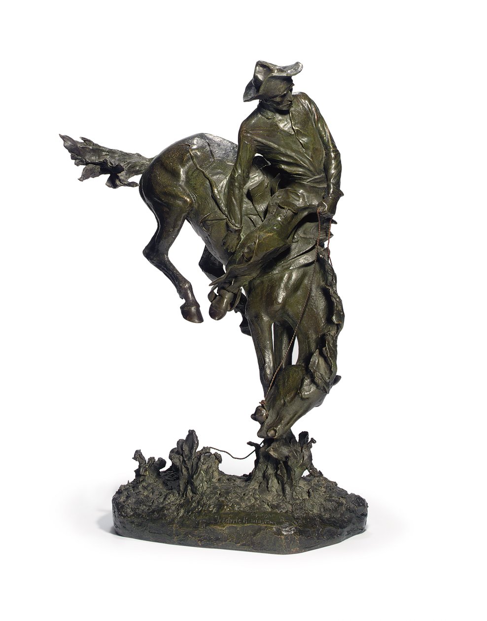 The Outlaw (bronz barnás-zöld patinával) alkotó: Frederic Remington