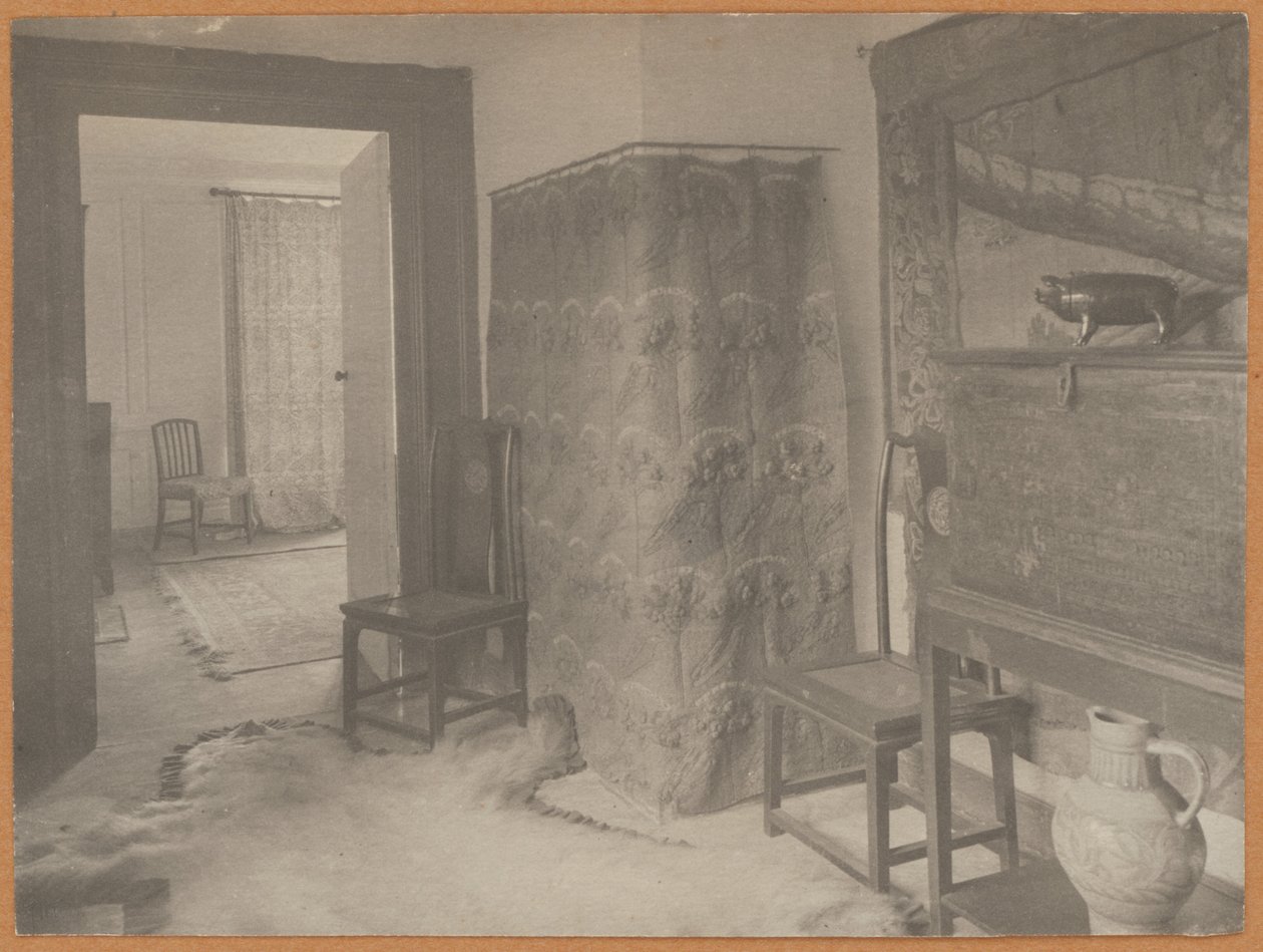 Kelmscott Manor: Kelmcott Kormorán: Átjáró a lambériázott szobába alkotó: Frederick H. Evans