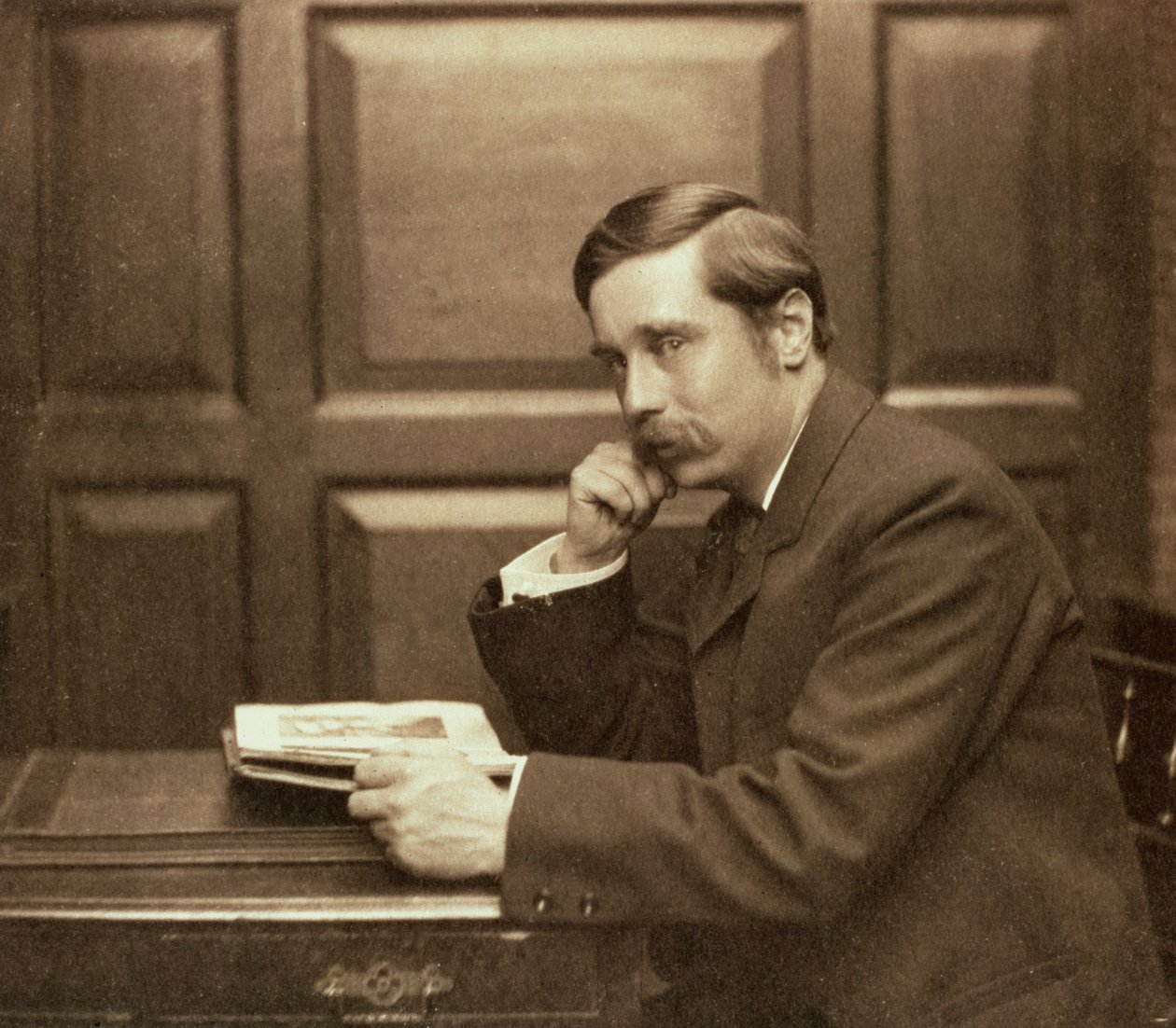 HG Wells, brit író, 1903 alkotó: Frederick Hollyer