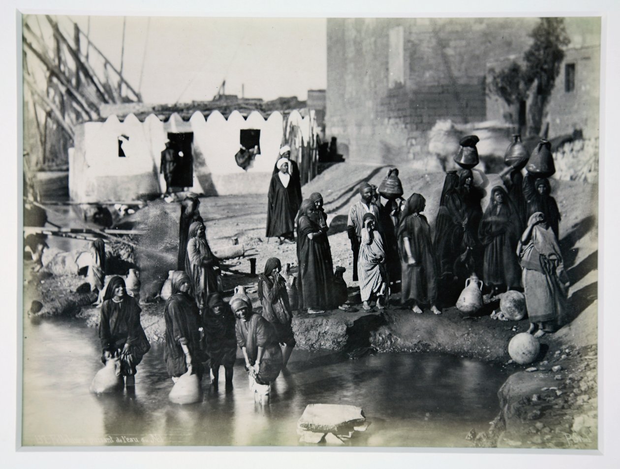 A Nílus partja mentén alkotó: French Photographer