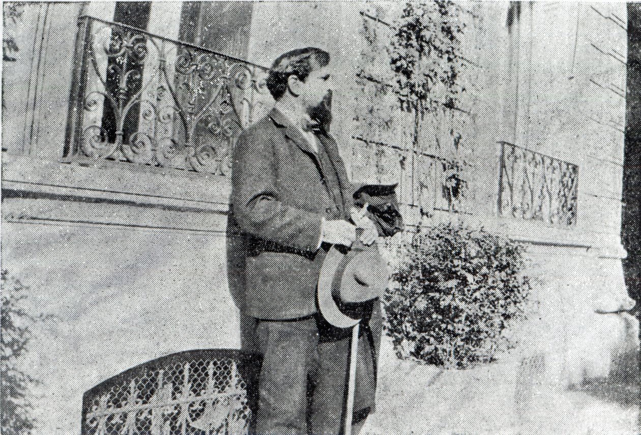 Claude Debussy a kertjében alkotó: French Photographer