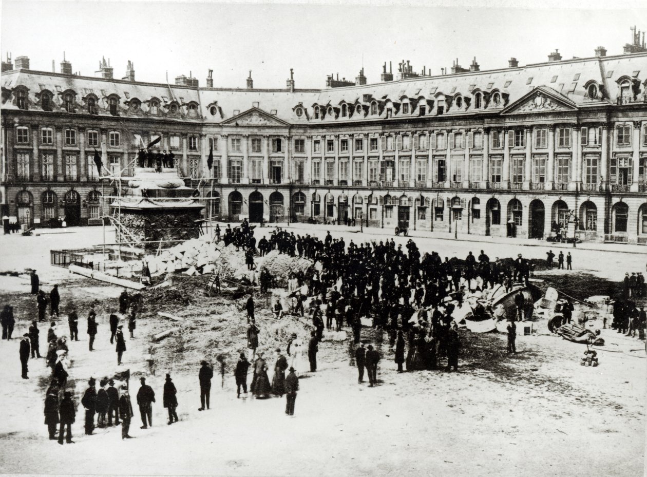 A Vendome-oszlop lerombolása a kommün alatt, 1871 alkotó: French Photographer