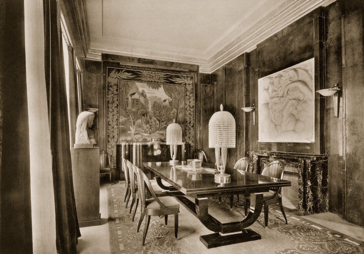 Ebédlő, tervezte: Jacques-Emile Ruhlmann, az Ensembles Mobiliers II-től, 1925 alkotó: French Photographer