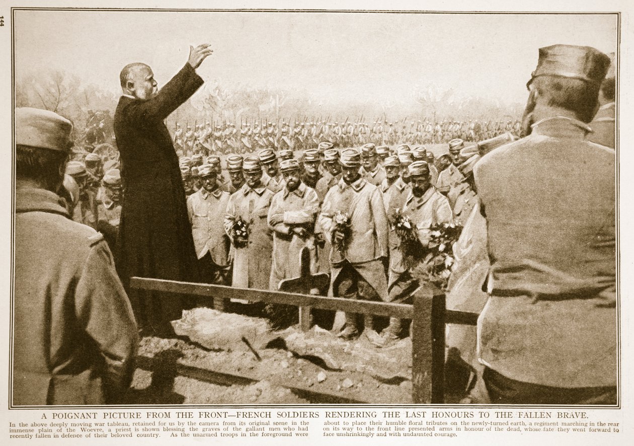 Francia katonák, akik az utolsó kitüntetést adják az elesett bátraknak, 1914-1919 alkotó: French Photographer