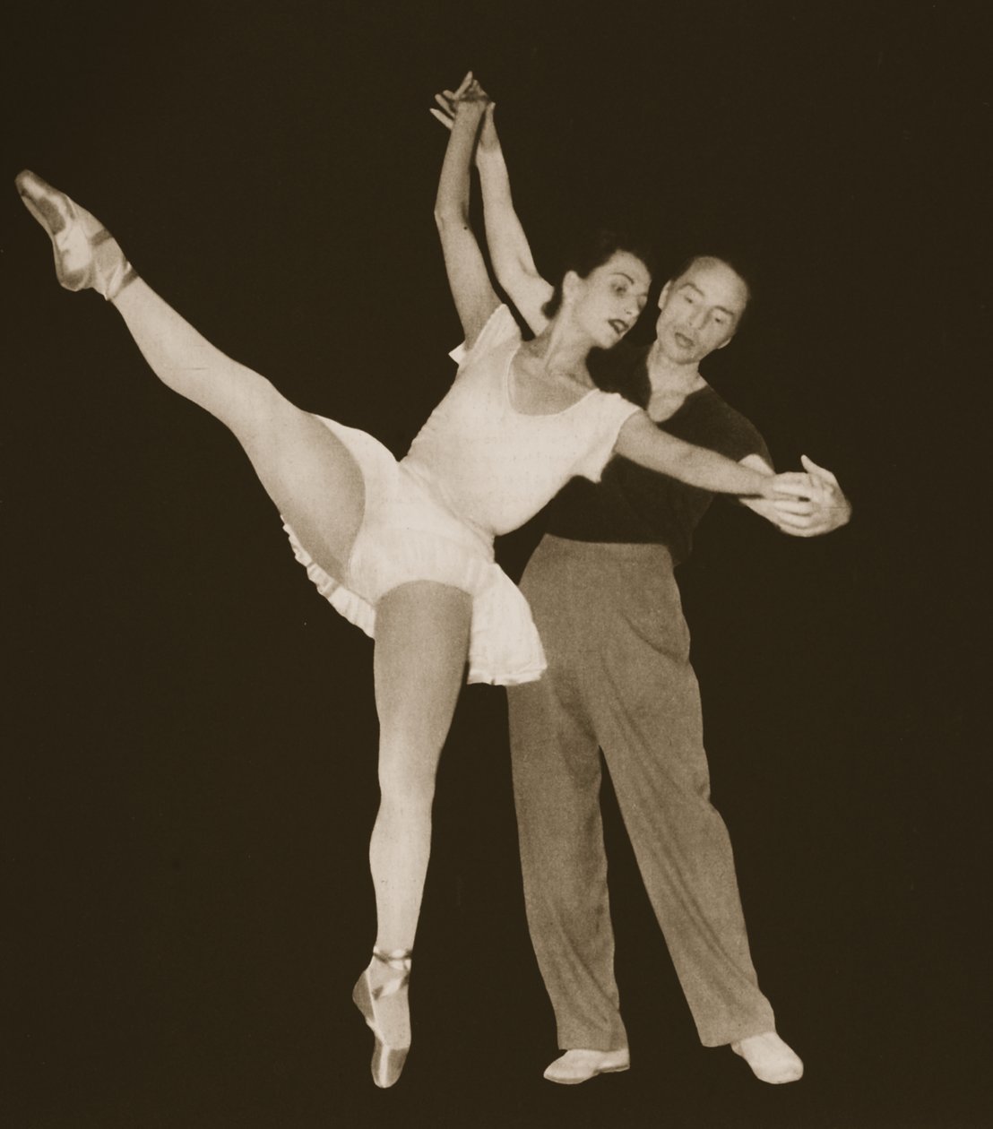 George Balanchine Tamara Toumanovával, a Grand Ballet de Monte-Carlo-ból, 1949 (fotogravír) alkotó: French Photographer