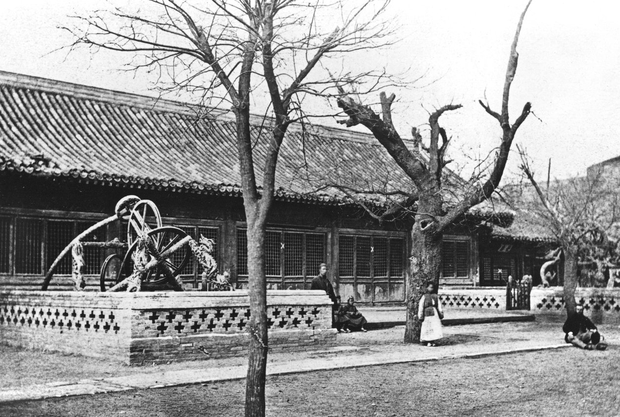 Császári Obszervatórium Pekingben, Kínában, 1900 körül alkotó: French Photographer