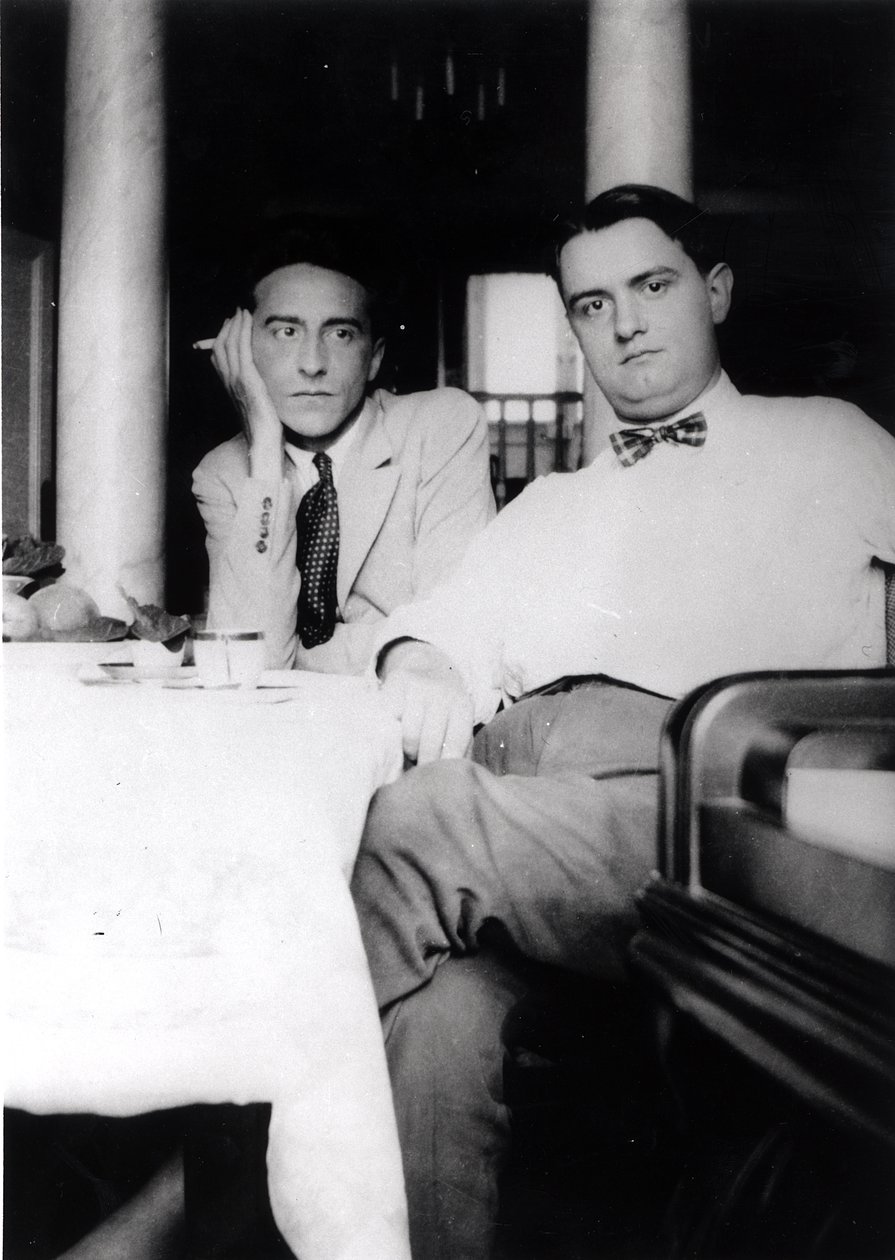 Jean Cocteau (1889-1963) és Georges Auric (1899-1983) a Villefranche sur Merben, 1924 alkotó: French Photographer