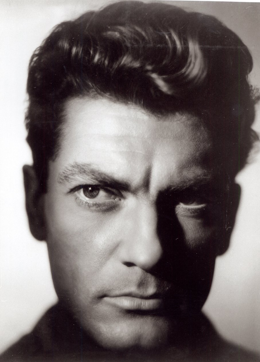Jean Marais alkotó: French Photographer