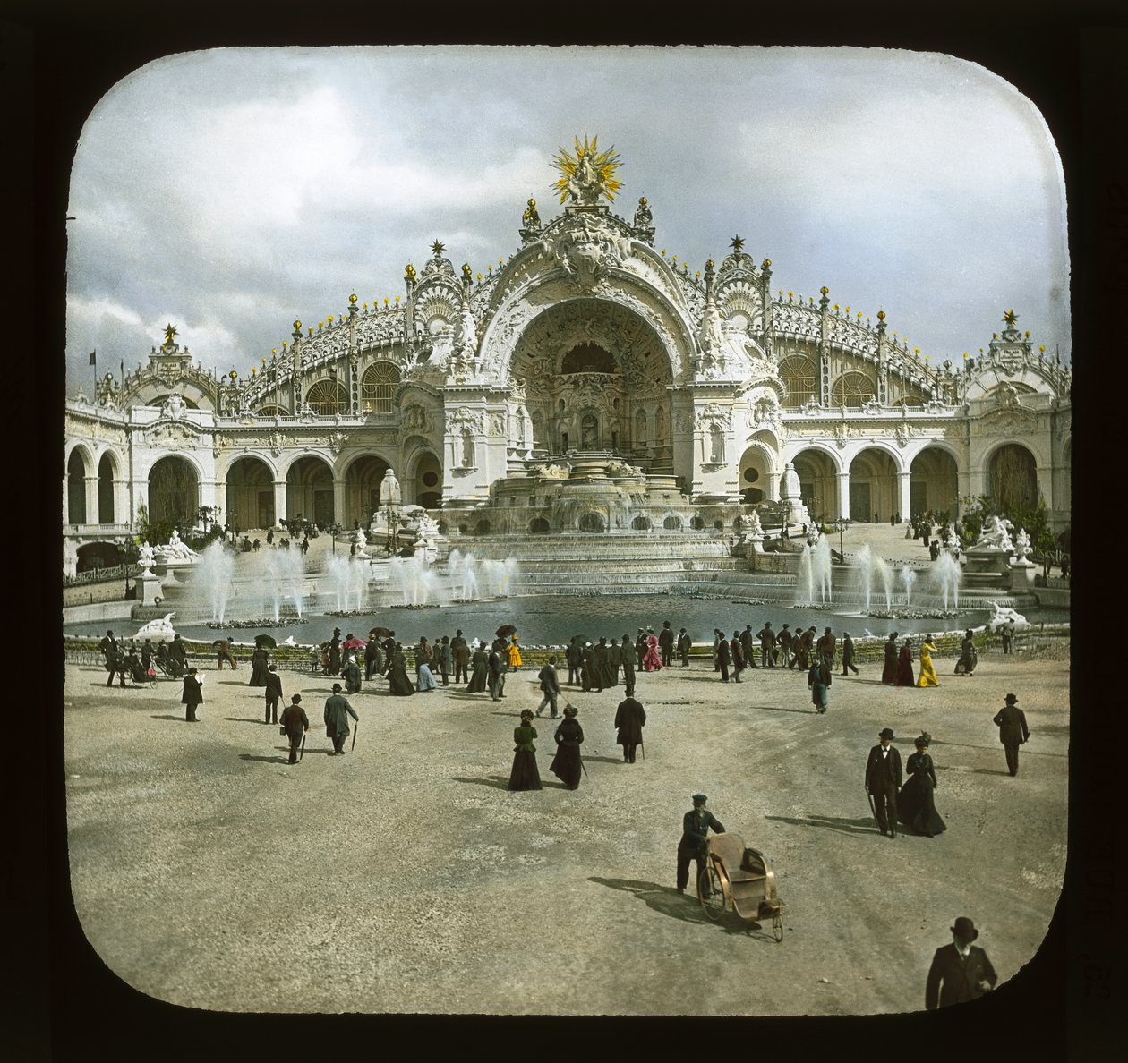 Párizsi Kiállítás: Villamosenergia-palota, 1900 (lámpás csúszda) alkotó: French Photographer