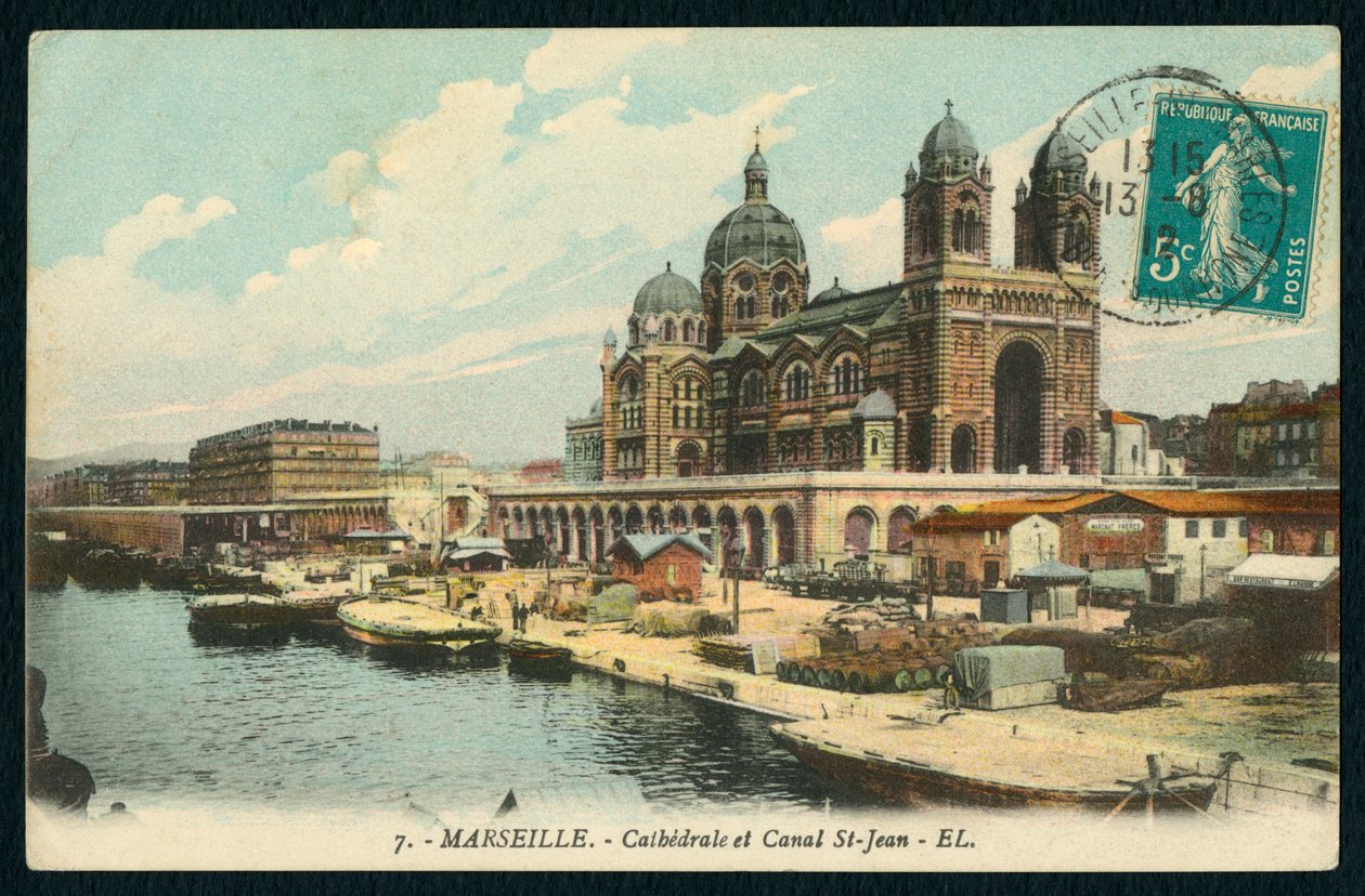 A franciaországi marseille-i Sainte-Marie-Majeure katedrálist és a Saint-Jean csatornát ábrázoló képeslap, 1900 körül (színes fekete-fehér fotó) alkotó: French Photographer