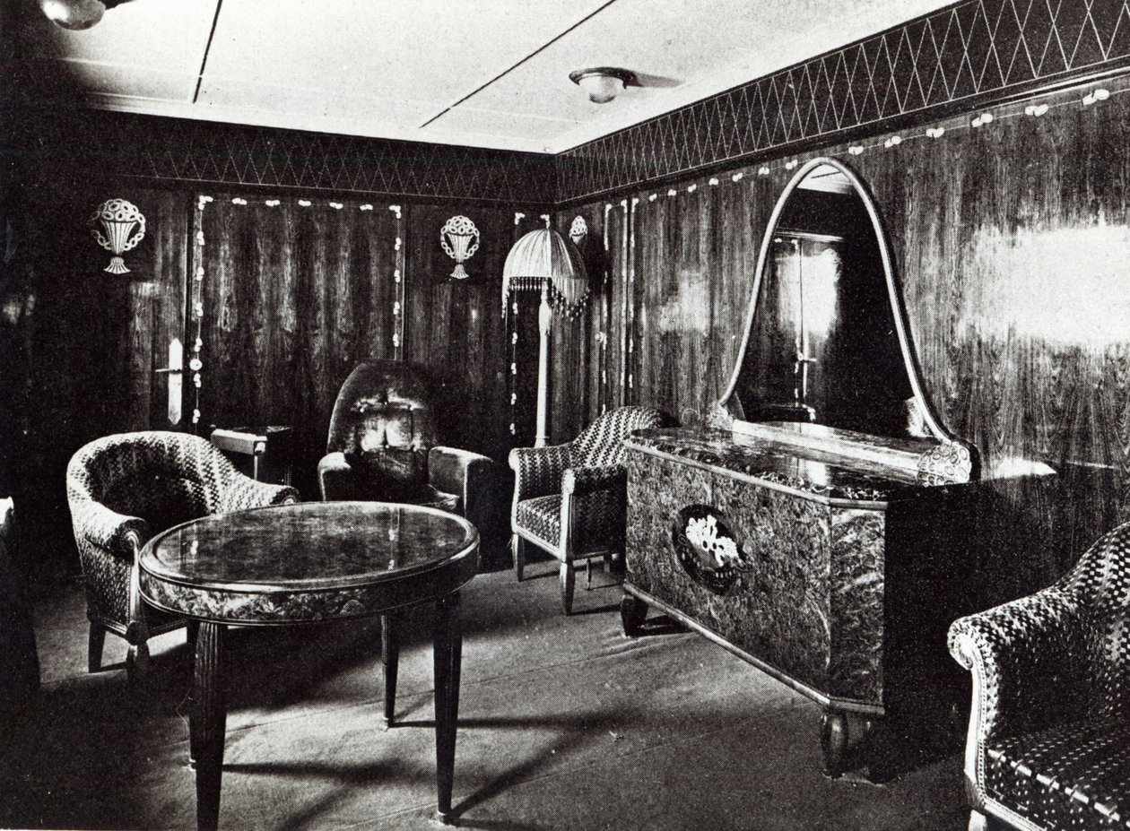 Luxuslakás szalonja a párizsi Ocean Linerben, 1921. július alkotó: French Photographer