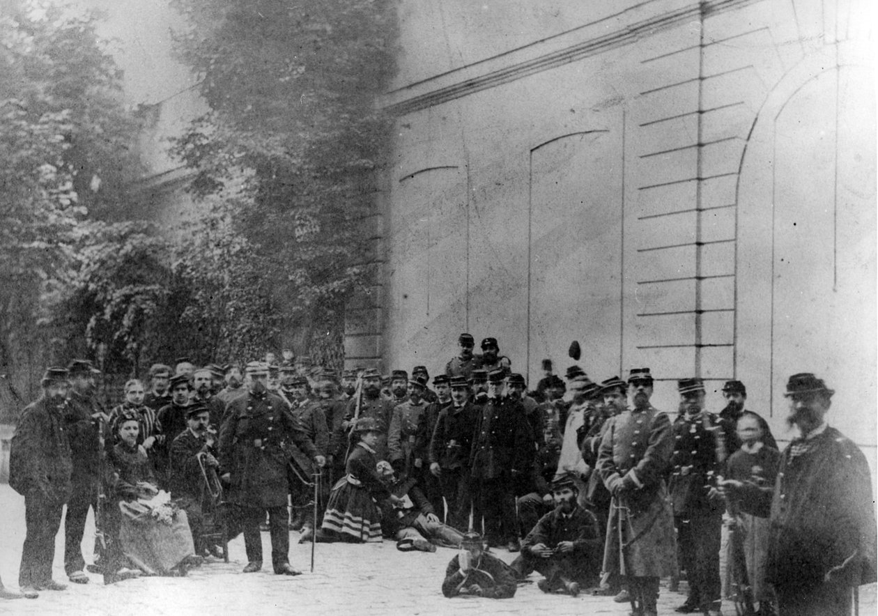 A Párizsi Kommün csapatai, 1871 alkotó: French Photographer