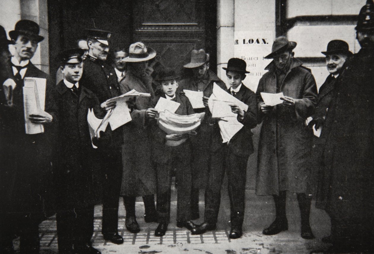 Hadikölcsönök: korai kérelmezők prospektusokkal, illusztráció a The Illustrated War Newsból, 1917. január alkotó: French Photographer