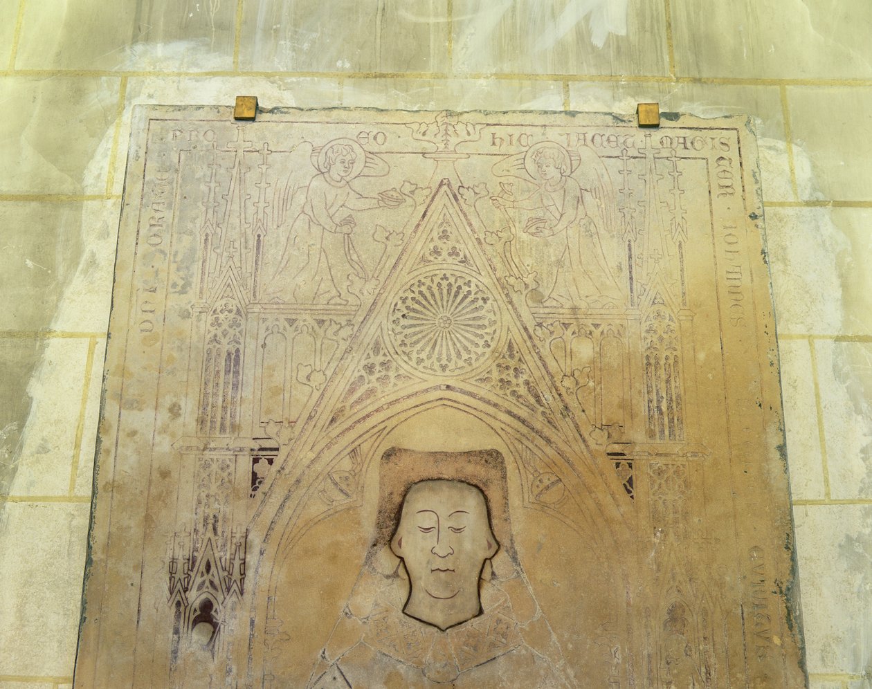Johannes magiszter sírköve, 1340 alkotó: French School
