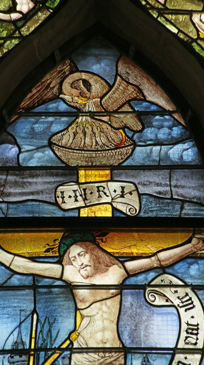 A fiókáit tápláló Pelikánt ábrázoló ablak, a keresztre feszítés szimbóluma, 2921604 részlet, 1500-10 alkotó: French School
