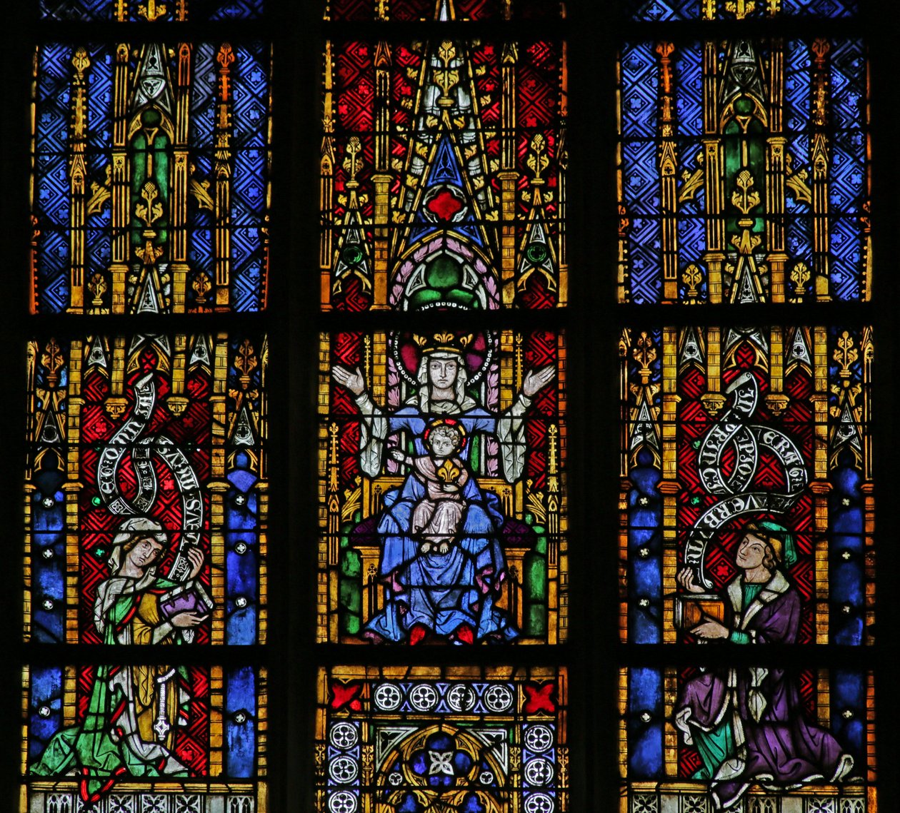 Szűzet és gyermeket ábrázoló ablak adományozókkal, c. 1320, 14-20 alkotó: French School