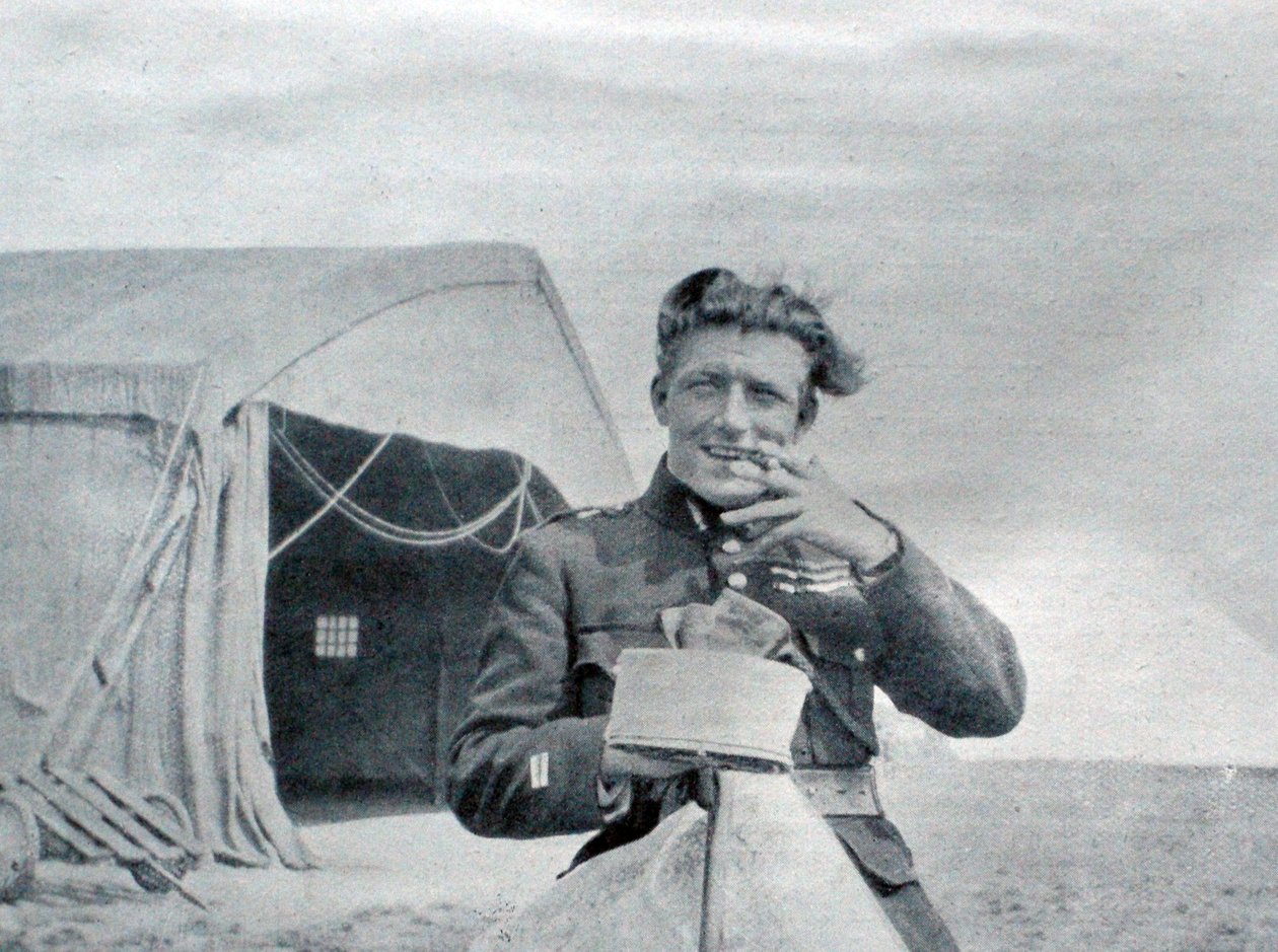 Charles Nungesser, 1914-18 alkotó: French Photographer