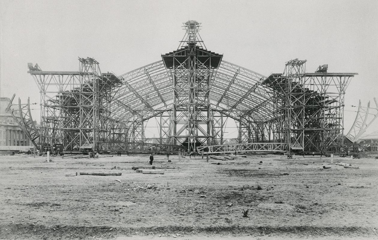A Galerie des Machines építése az 1889-es Exposition Universelle számára alkotó: French Photographer