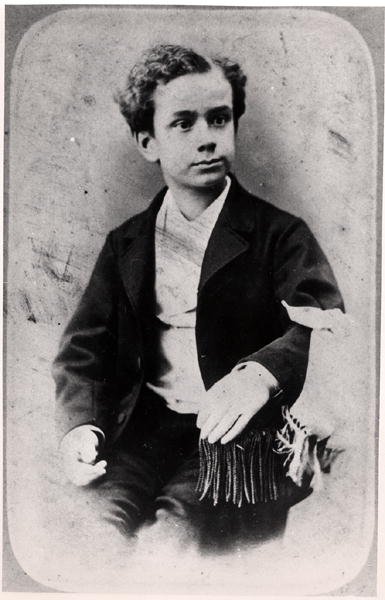 Fernand Pelloutier (1867-1901) gyerekként (f/w fotó) alkotó: French Photographer