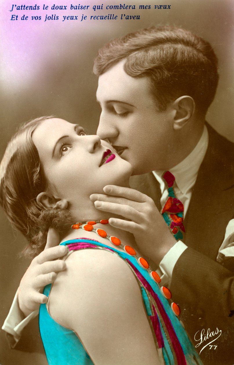 Francia pár csókolózik, 1920 körül (kézzel színezett ezüstnyomat) alkotó: French Photographer