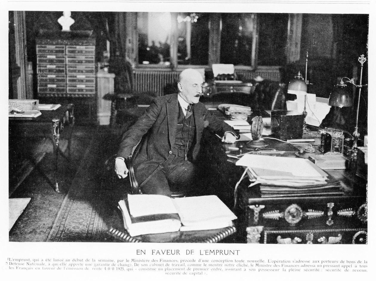 Joseph Caillaux beszél a rádióban 1925-ben, a Le Monde Illustré-ből, 1925 alkotó: French Photographer
