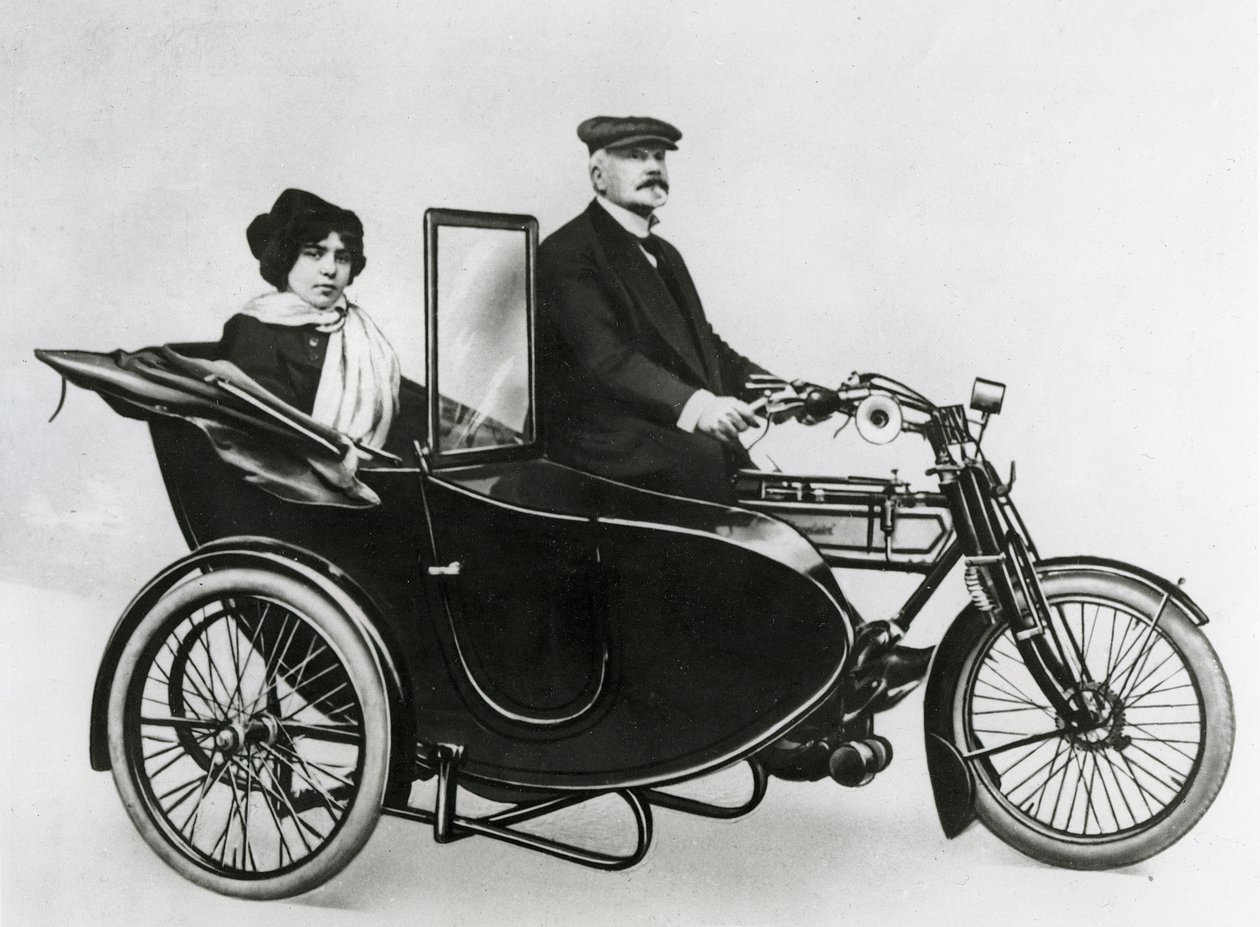 Jouve & Co. oldalkocsi, 1914 alkotó: French Photographer