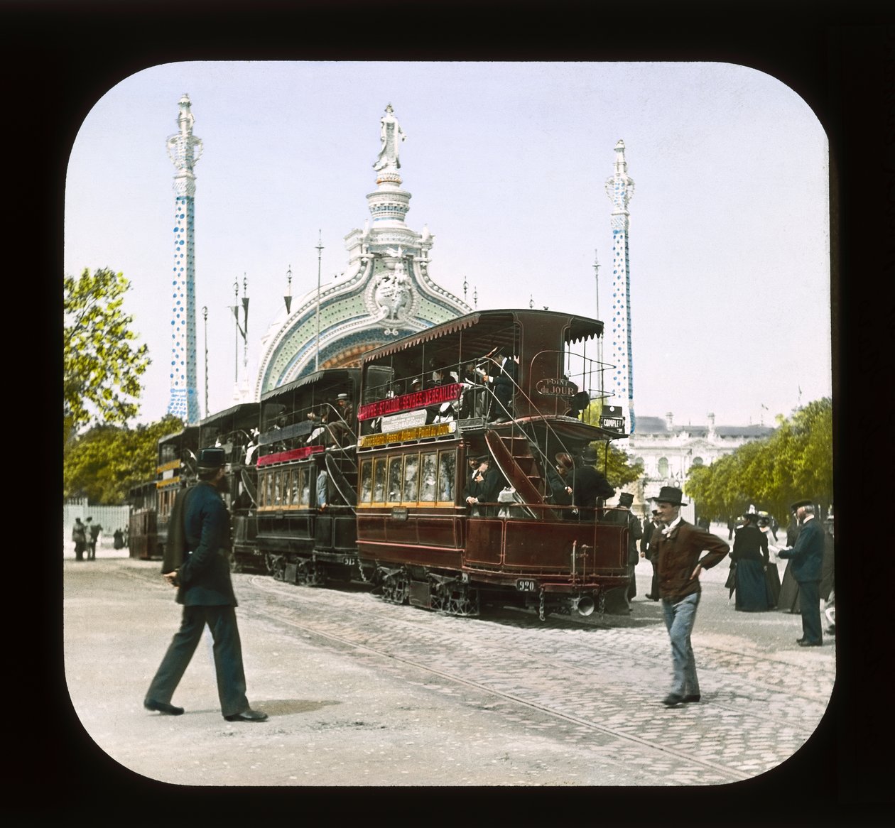 Párizsi kiállítás: főbejárati kapu, 1900 (lámpás csúszda) alkotó: French Photographer