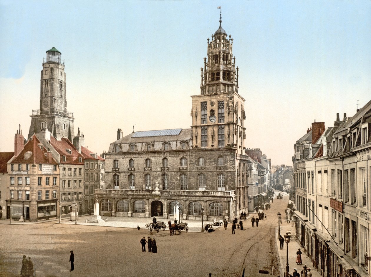 Helyezze el a dArmes-t Calais-ban Tour de Guet-vel a háttérben, 1890-1900 alkotó: French Photographer