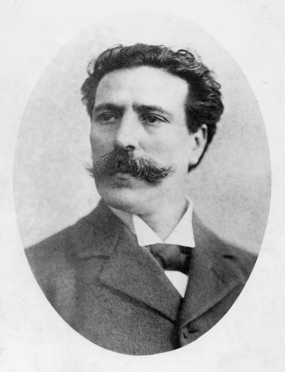Eduardo Acevedo Diaz portréja, 1900 körül alkotó: French Photographer