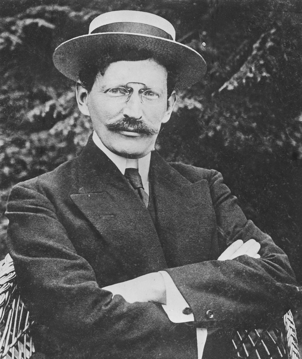 Paul Perdrizet portréja alkotó: French Photographer