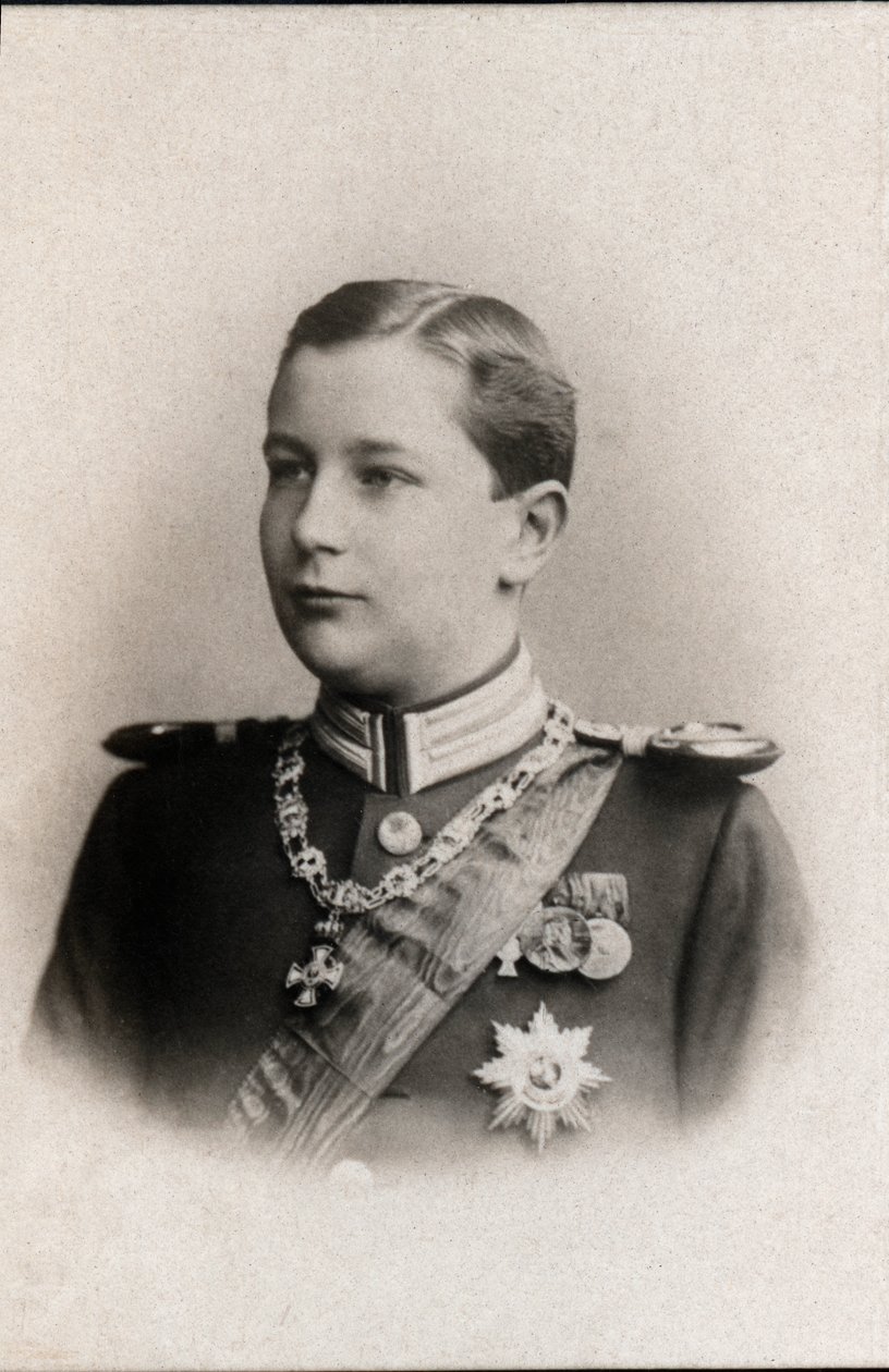 Eitel Friedrich porosz herceg (1883-1942) portréja. alkotó: French Photographer