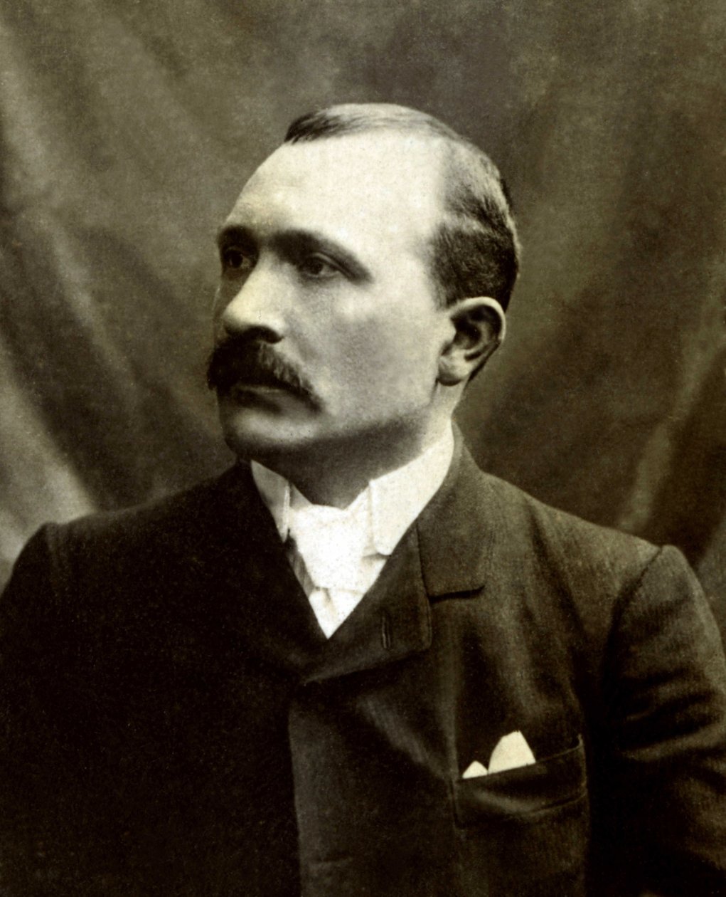 Rene Viviani (1863-1925) francia politikus portréja. alkotó: French Photographer