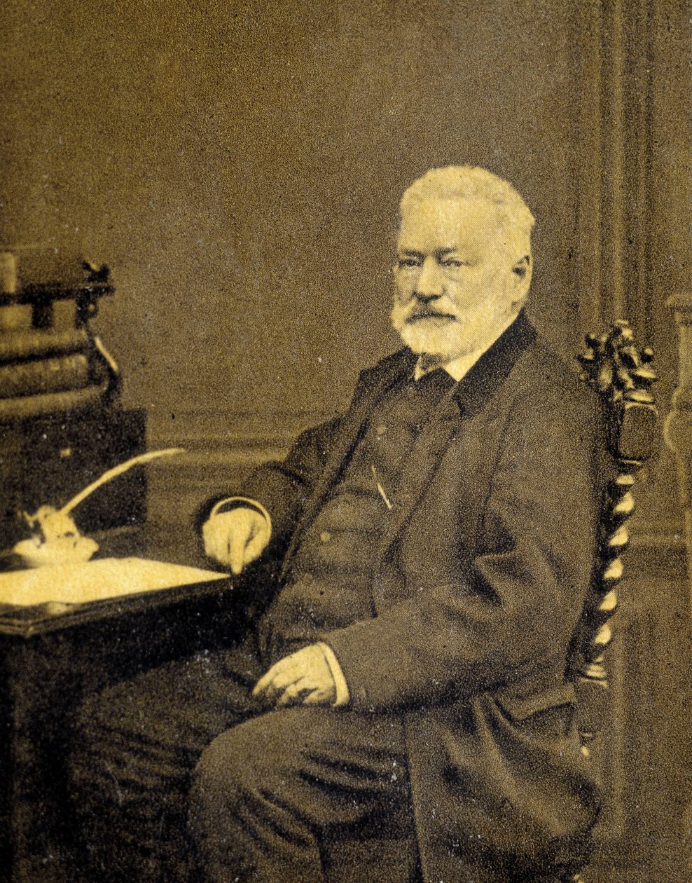 Victor Hugo portréja 1872-ben. alkotó: French Photographer