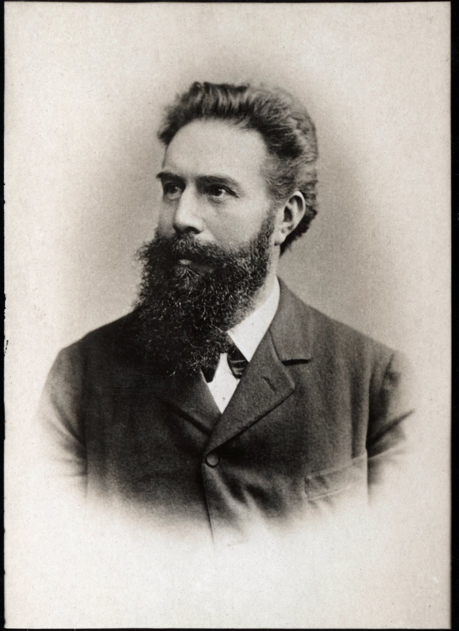 Wilhelm Conrad Roentgen vagy Rontgen (1845-1923) német fizikus portréja. alkotó: French Photographer