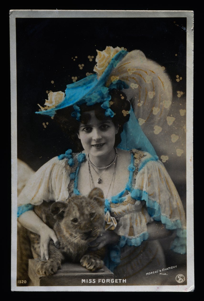Tamer Miss Forgeth, kb. 1910, képeslap, Franciaország, XX. század alkotó: French Photographer