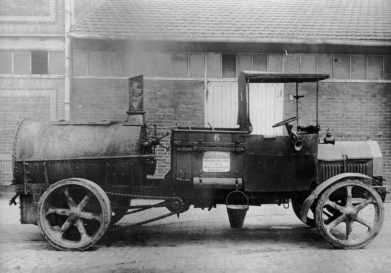 Tarring teherautó, 1900 körül alkotó: French Photographer