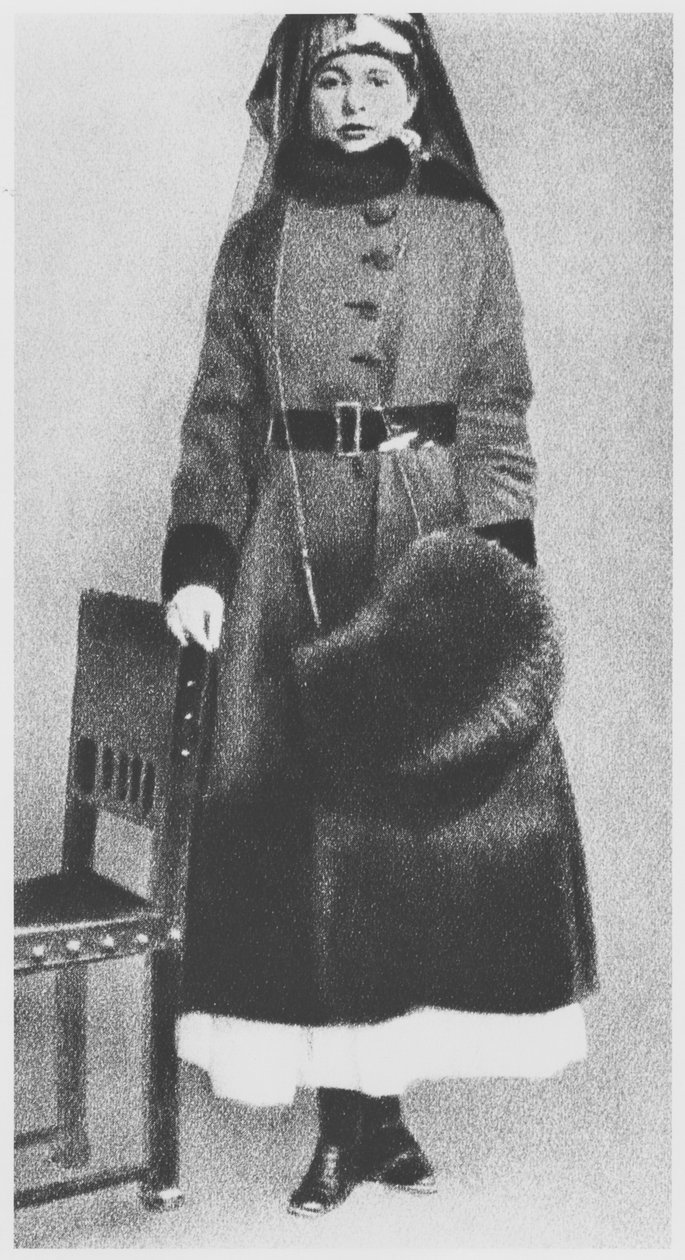 Mata Hari letartóztatása 1917. február 13-án alkotó: French Photographer