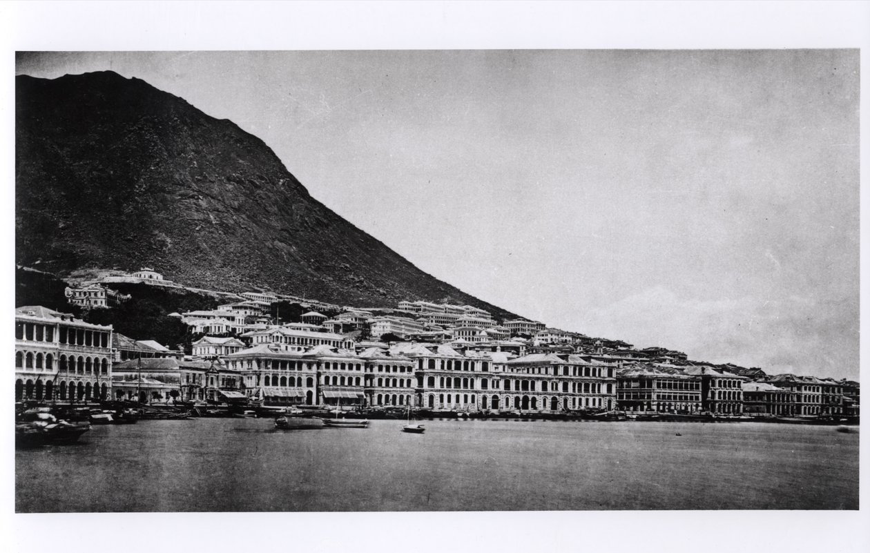 The Praya, Hong Kong, J. Thompson Illustrations de la Chine et de ses Habitants című könyvéből, 1873-ban jelent meg alkotó: French Photographer