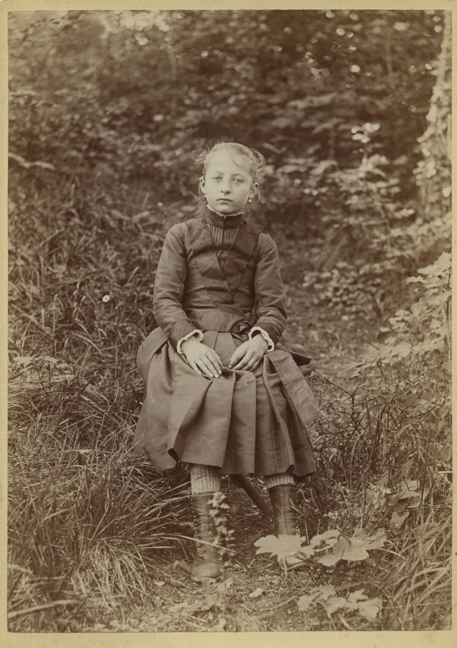 Fiatal lány vidéken, Franciaország, 1890 körül (fekete-fehér fotó) alkotó: French Photographer