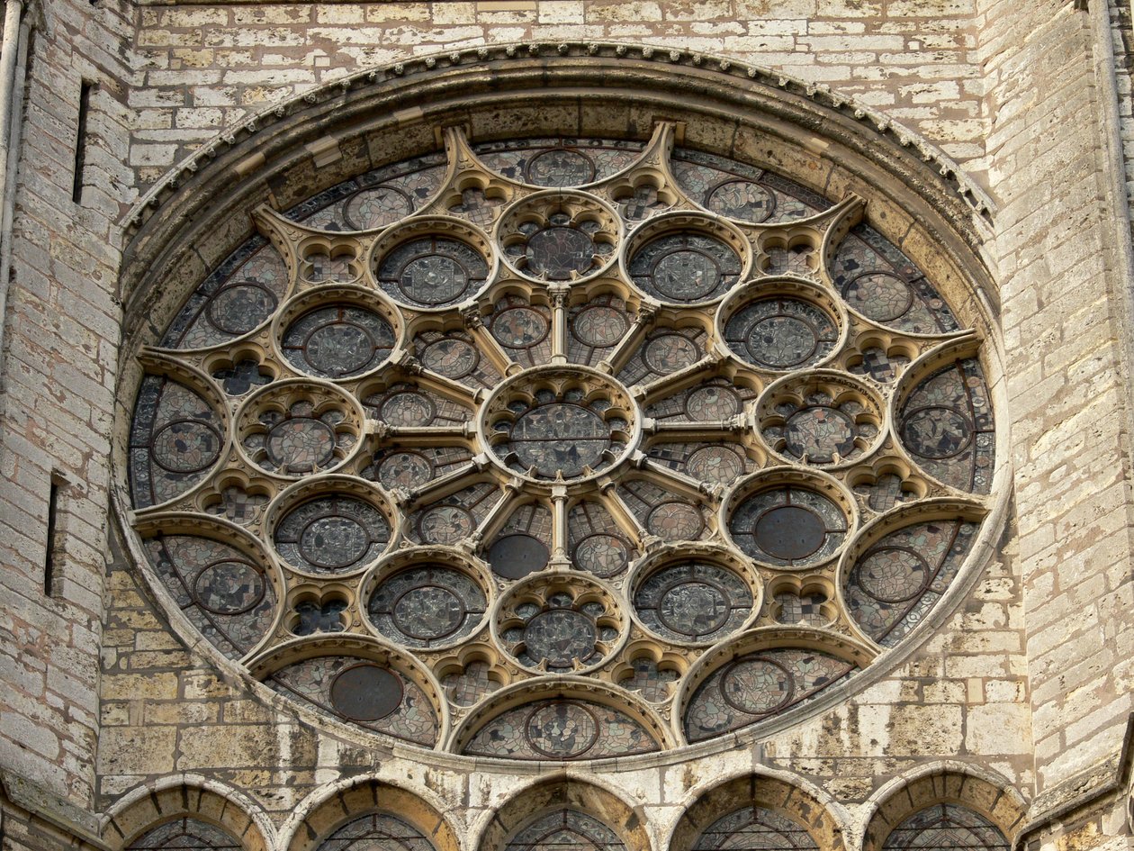 A déli rózsaablak külső képe alkotó: French School