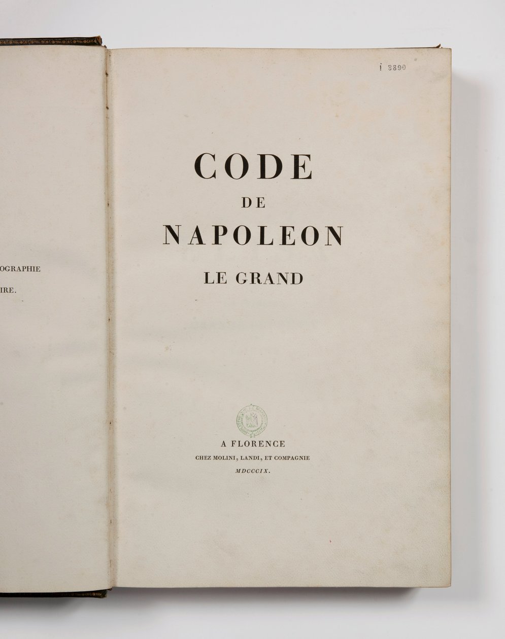 Nagy Napóleon kódexe, megnyitva a címlapon, megjelent Firenze, Molini, Landi et Cie, 1809 alkotó: French School