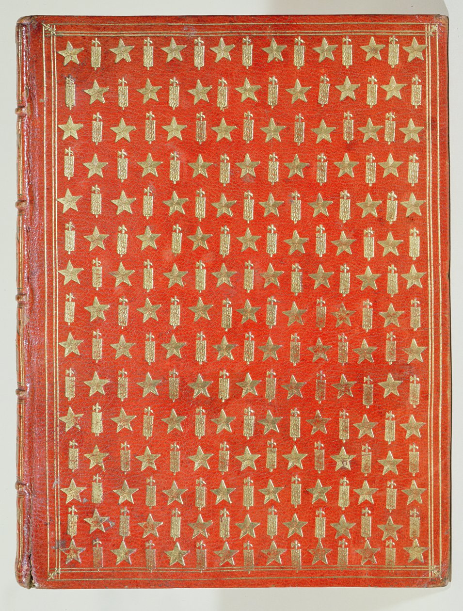 A Mazarin bíboros tulajdonában lévő könyv borítója, a befejezésben a bíborosi csillagok és arcok jelképei láthatók, 1644 (bőr és aranyozás) alkotó: French School