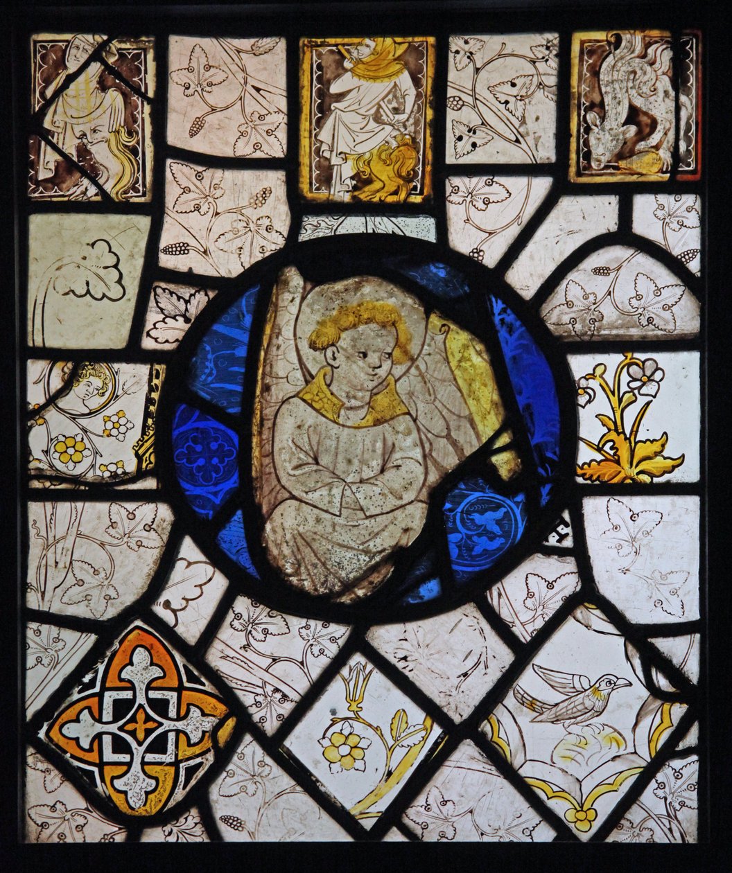 Grisaille ábrázolása groteszkekkel és angyallal; Normandia alkotó: French School