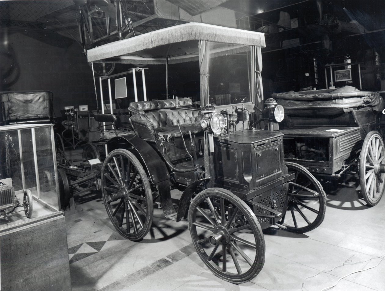 Korai Peugeot autó, 1898 körül alkotó: French School