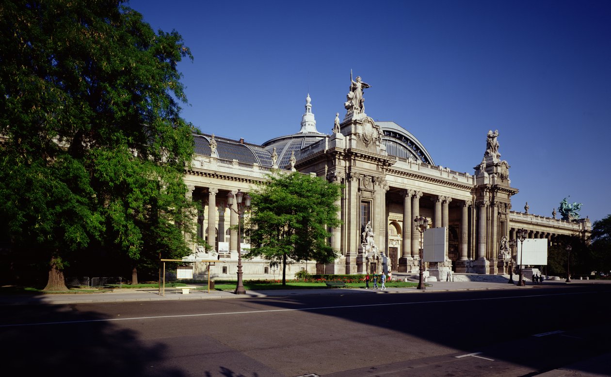 A Grand Palais homlokzata, amelyet Henri Deglane (1855-1931), Albert Louvet (1860-1936) és Albert Thomas (1847-1907) épített, 1897-1900 alkotó: French School